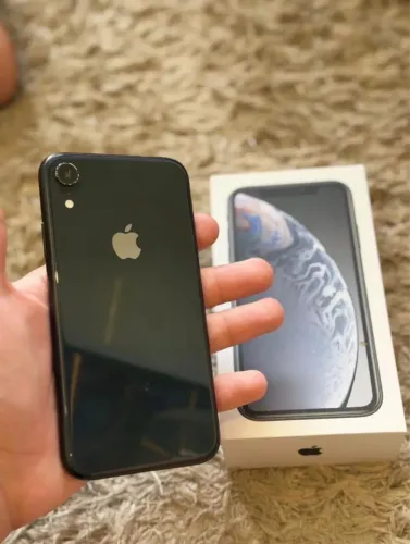 IPHONE XR