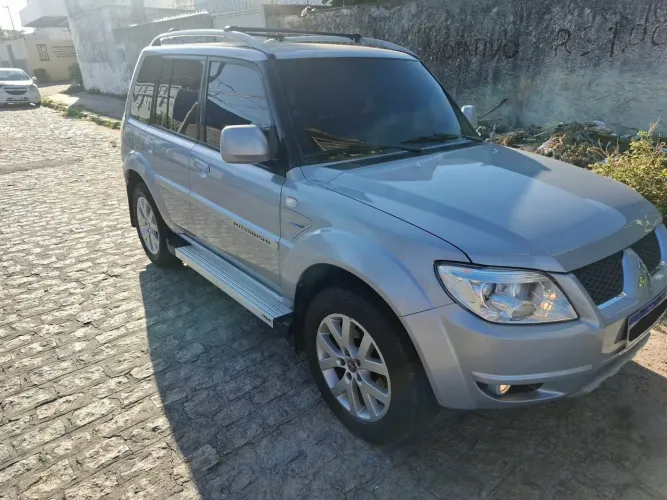 Mitsubishi Pajero TR4 2.0 Flex 16V 4X2 Mec. 2012