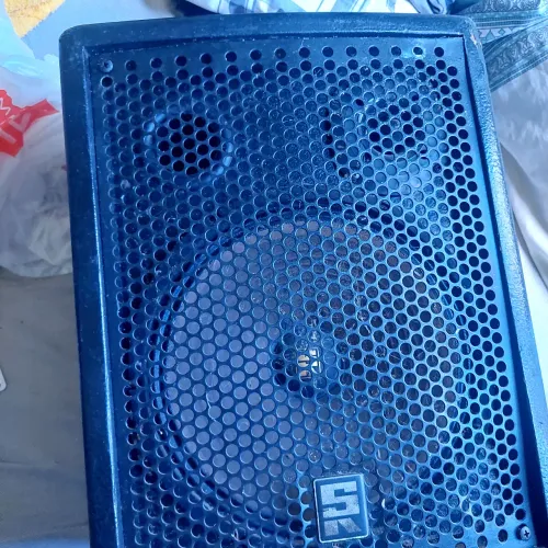 Caixa de Som Staner Funcionando Perfeitamente 
