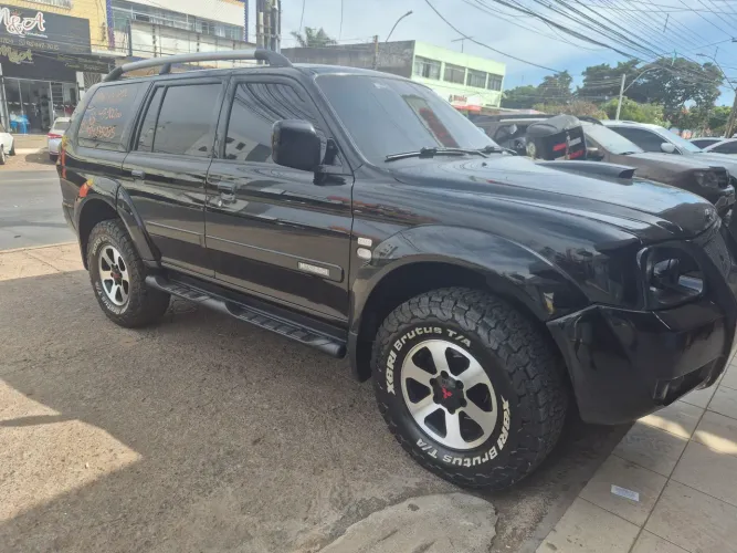 Mitsubishi Pajero Sport HPE 2.5 4X4 Diesel Mec. 2007