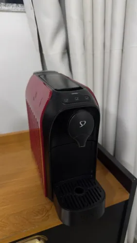Máquina de café três corações passione 