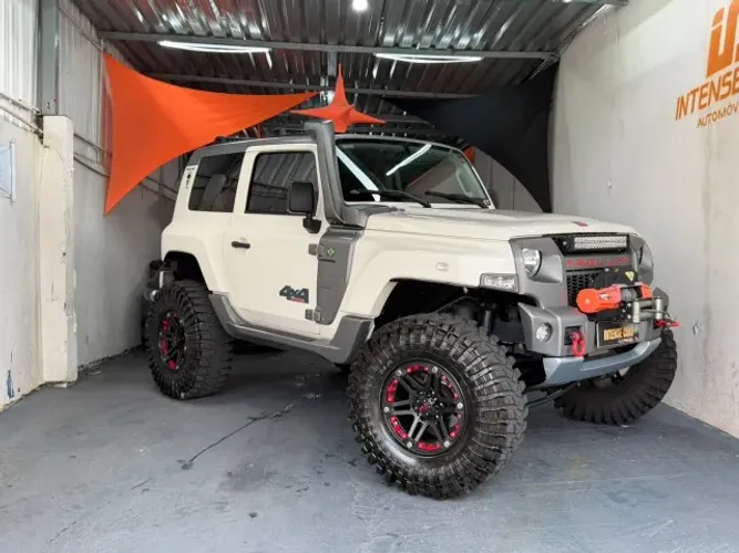 Troller T-4 4X4 3.2 20V TDI Cap. Rígida Diesel 2018