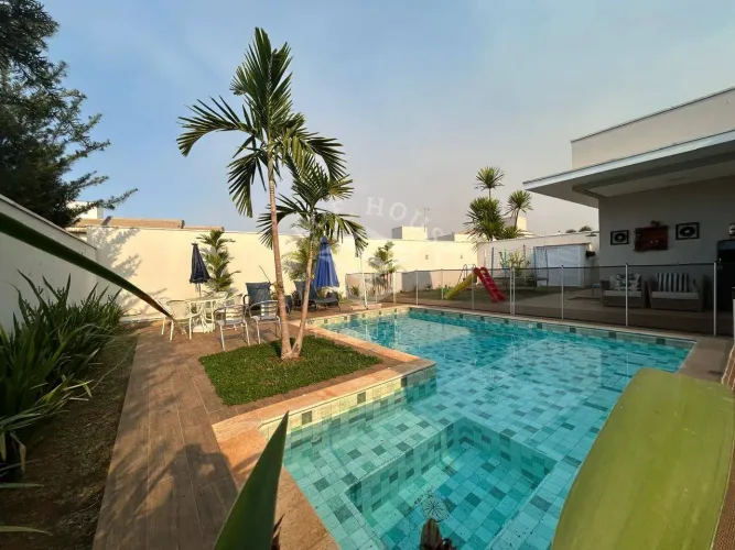 Belíssima Casa Térrea no Condomínio Ilha de Bali em Limeira-SP