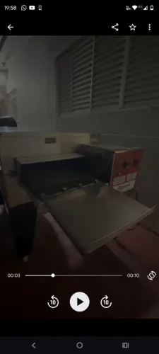 Forno de esteira