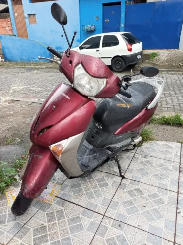Vendo Honda leed 2012