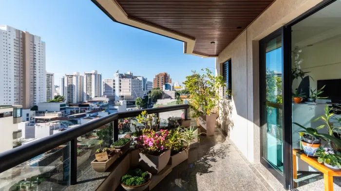 Apartamento à venda no Tatuapé com 137 m² , elevador panorâmico Imediações da rua Apucaran