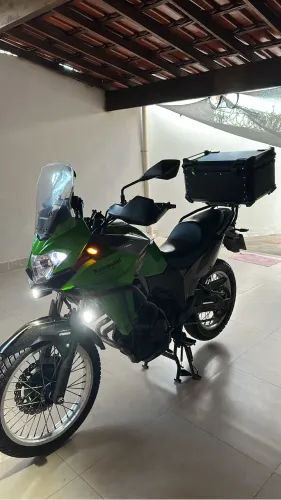 Versys 300