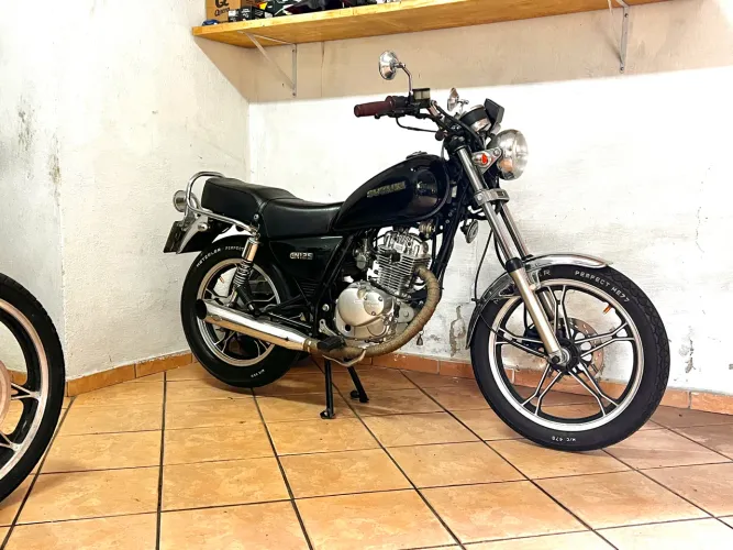 Suzuki Intruder 2009 Relíquia