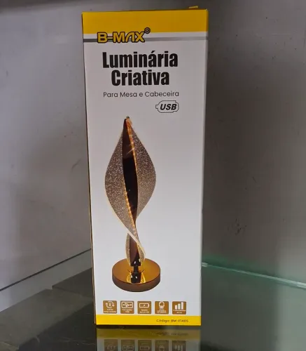 Luminária de mesa e cabiceira Led abajur 