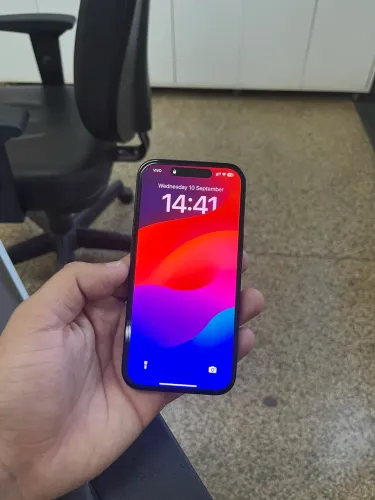 iPhone 15 256GB