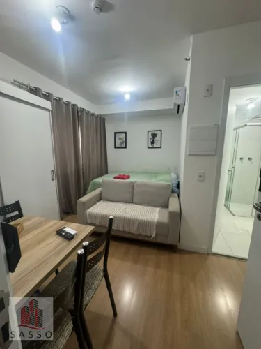 Vendo quitinete com 1 quarto no Brás.