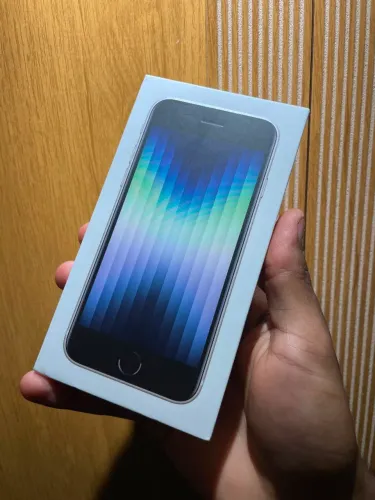 iPhone SE 3 - 64gb Branco / LACRADO 1 ANO DE GARANTIA