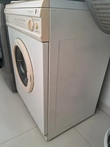 Secadora de roupas Continental 10 kg 127v funcionando