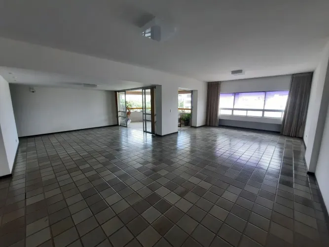 Apartamento alto padrão em Apipucos