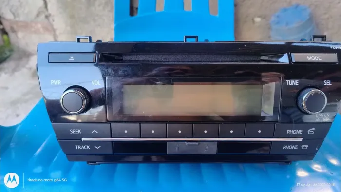 Rádio original Corolla 2015