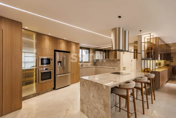 Exclusividade ao Lado do Clube Curitibano | 202m²