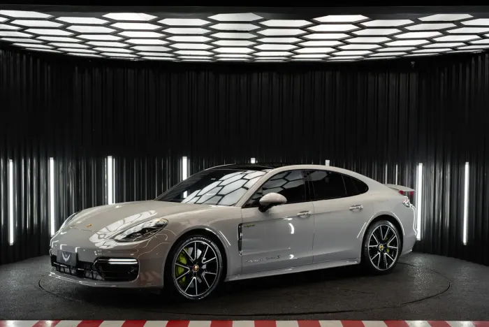 Porsche Panamera Turbo S E-hybrid. Exec. 4.0 2023