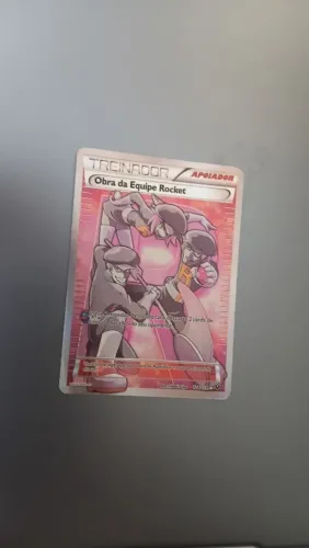 Carta pokemon obra da equipe rocket