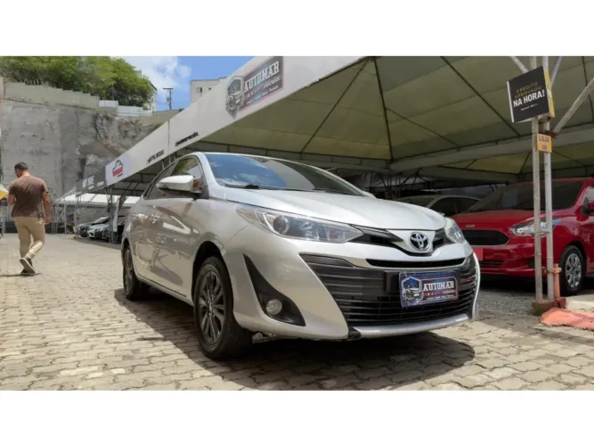 Toyota Yaris XLS Sedan 1.5 Flex 16V 4P Aut. 2019