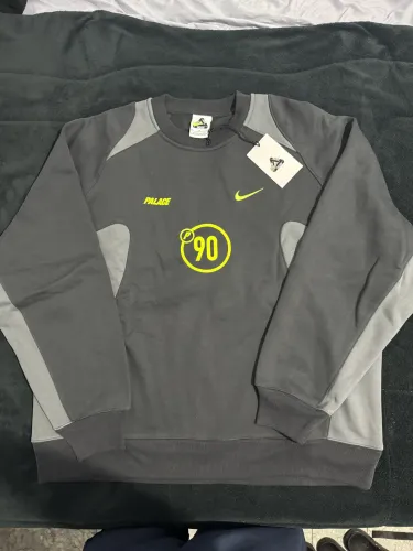 Moletom Nike x Palace P90