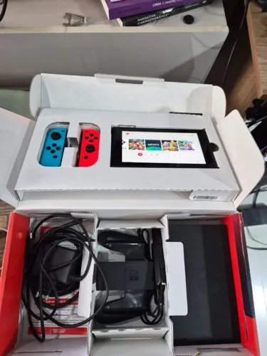 Nintendo switch desbloqueado Impecável parecendo novo completo destravado