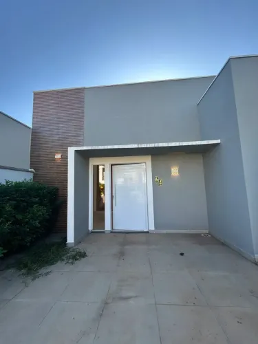 Casa de Condomínio em Paulina para locação - 3 dormitórios 1 suíte e 2 vagas de garagem