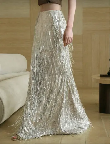 Saia Longa de Brilhos Prateada