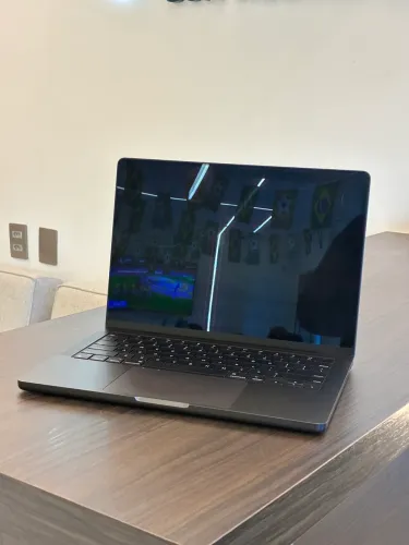 MacBook Pro M4 Pro 14 512GB 24GB 89% - Loja Física 