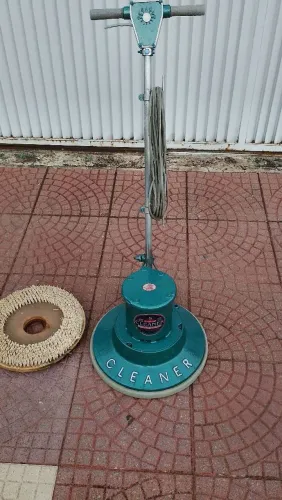 Enceradeira industrial cleaner 400
