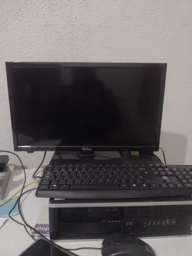 Vende se computador,400,00
