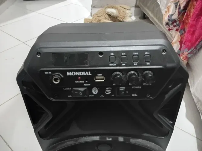  Caixa de Som à Venda - Qualidade, Potência e Bom Preço!