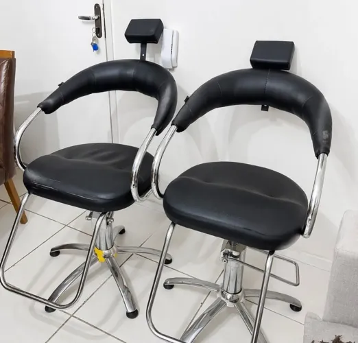 MOBILIÁRIO PARA SALÃO À VENDA!