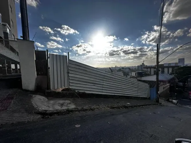 *Oportunidade* Lote na região central de BH + Projeto aprovado na prefeitura + Alvará de c