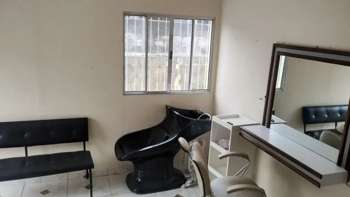 Estúdio pré montado .