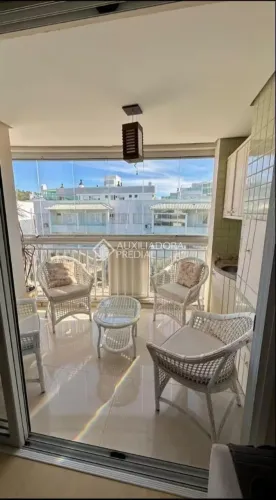 Apartamento à venda em Canasvieiras