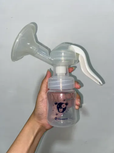 Bomba de tirar leite (manual)