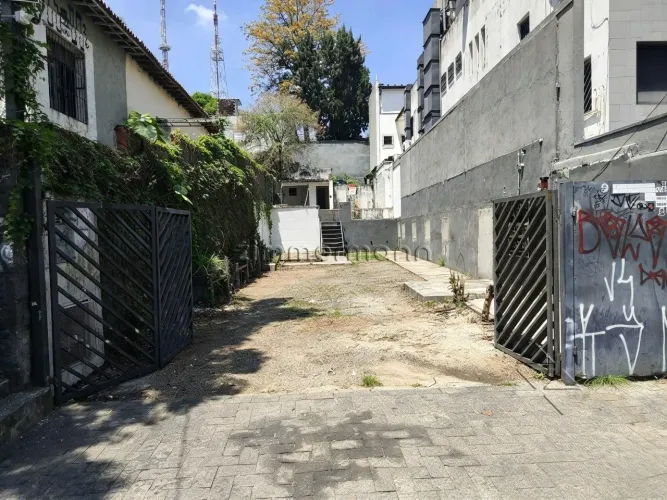 TERRENO A VENDA NA POMPEIA