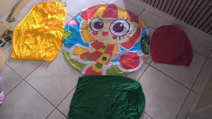 Capas temáticas de cilindros para mesversário