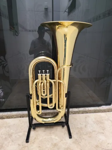Tuba 4/4 Weril Bentley em dó - Laqueada R$6.500,00 - Aceito trocas - Parcelo 21x