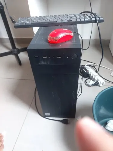 Computador semi novo