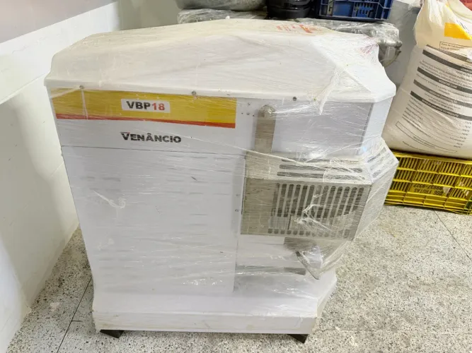 Batedeira Venâncio 18L