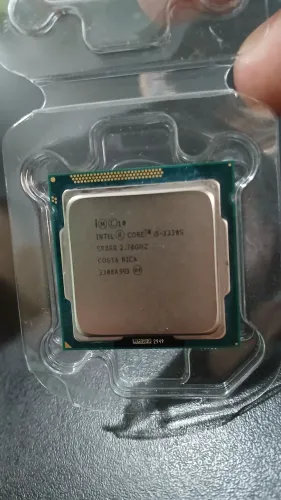 Processador com cooler na caixa I5 33305S arquitetura Ivy Bridge