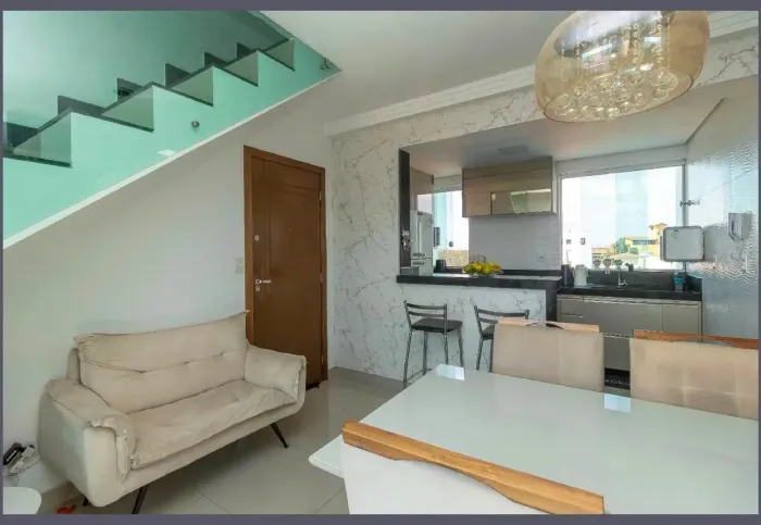 Apartamento com 3 quartos.
