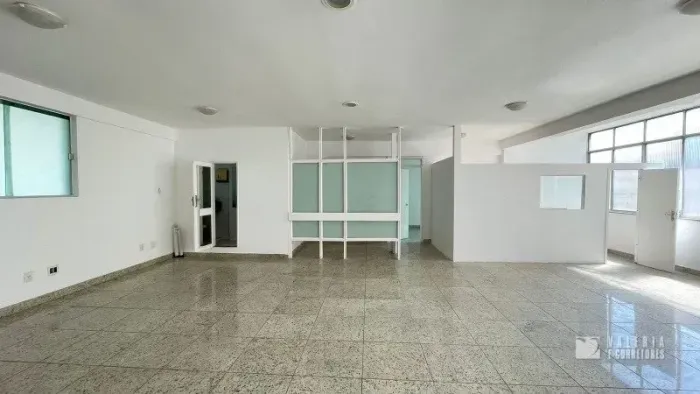 IMPORTADORA, 136M², SALA COMERCIAL NA PRESIDENTE VARGAS CAMPINA