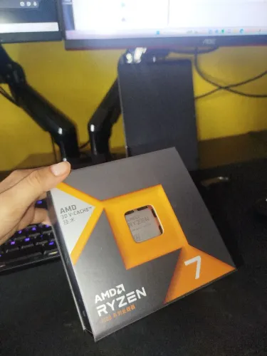 PROCESSADOR AMD Ryzen 7 7800X3D
