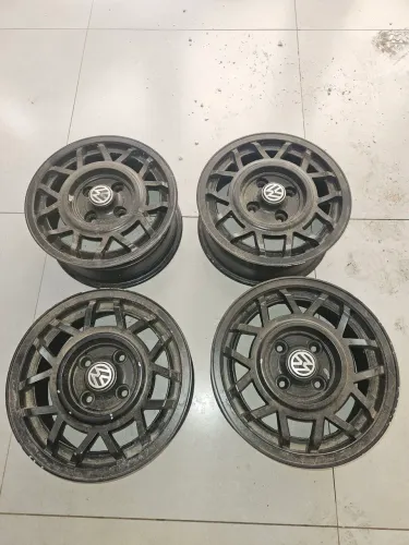 Rodas de Liga Leve 13 WV