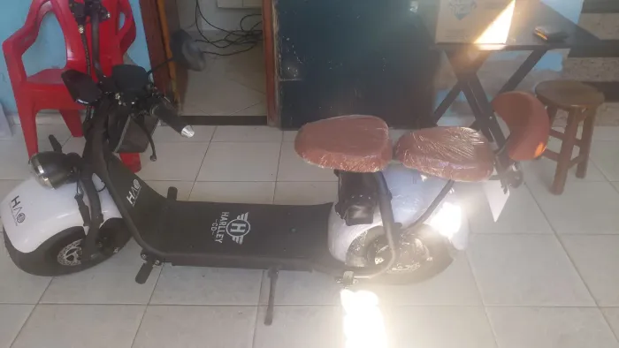 Moto eletrica 6km rodados