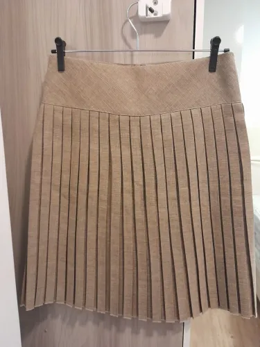 Saia plissada Renner/ tam. P/ 36 marca AK 
