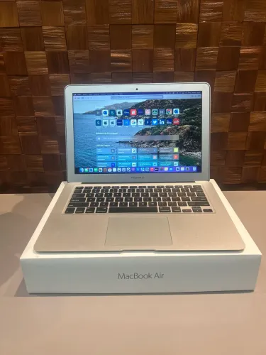 MacBook Air 13? 2017 | 8GB | SSD | Caixa + NF | 176 ciclos