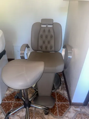 Cadeira cabeleireiro/ maquiagem brudine